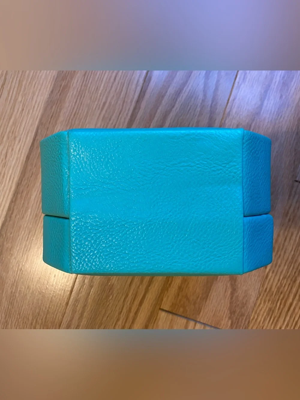 Turquoise Leatherette Jewelry Box with Silver Lock